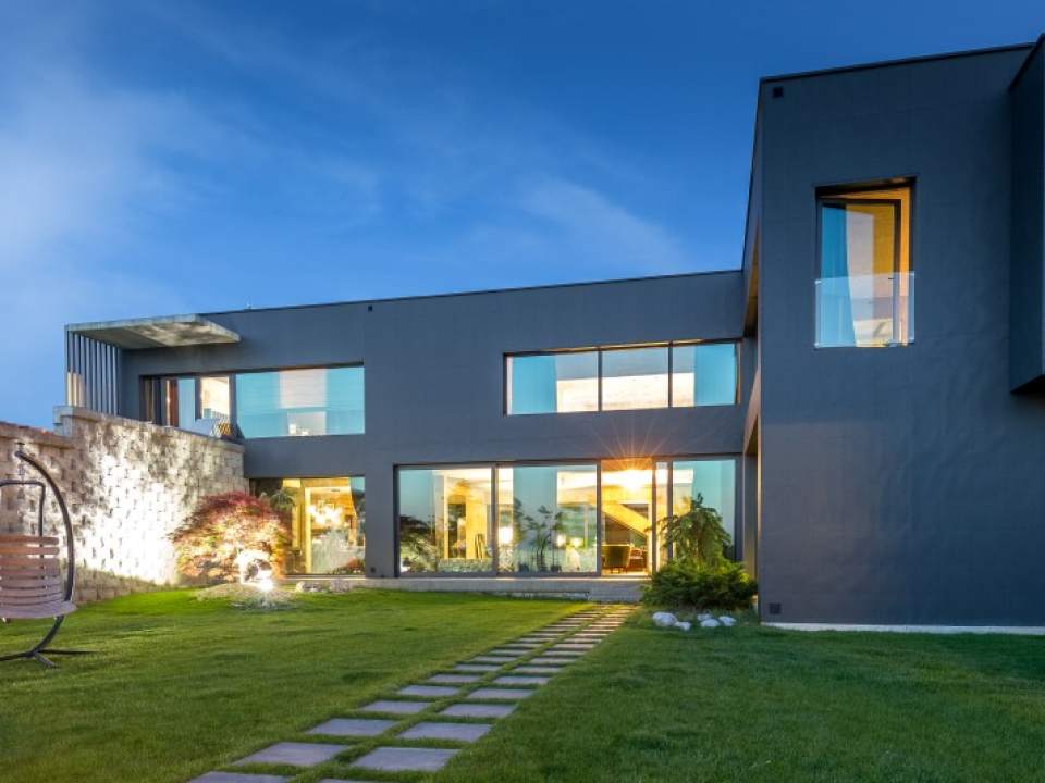 12-rooms villa for sale in Otopeni photo no. 29