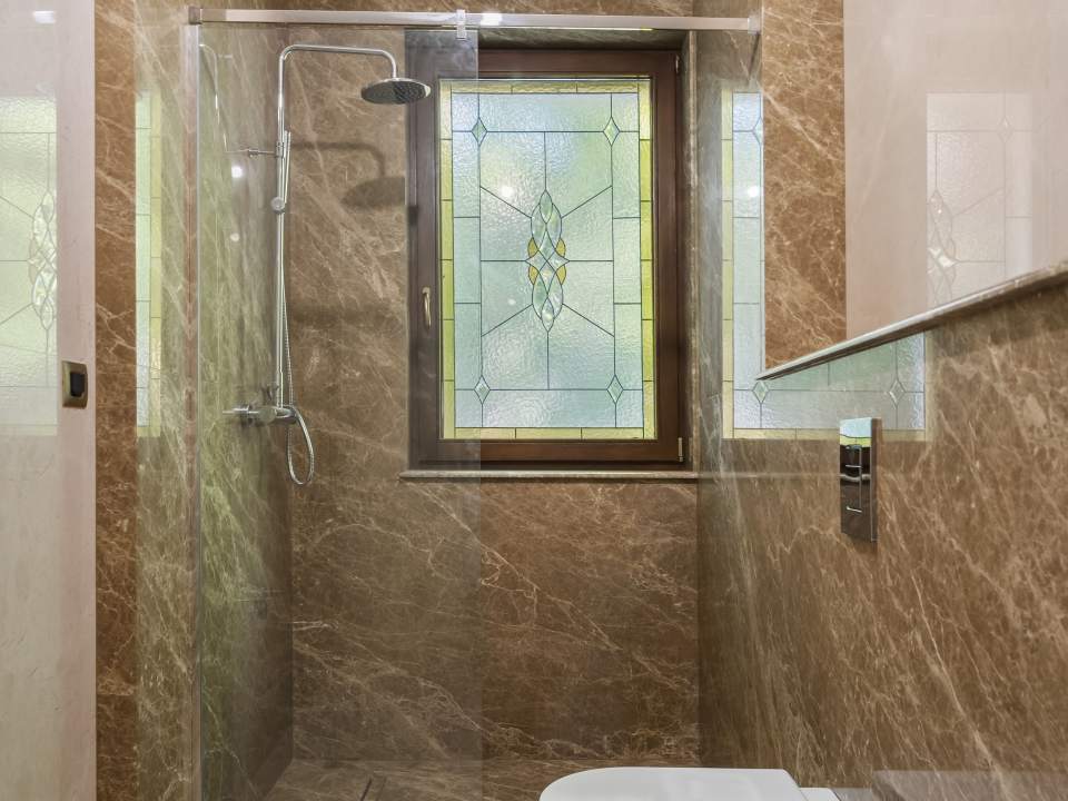 5 Bedroom Villa For Sale In Cotroceni photo no. 10
