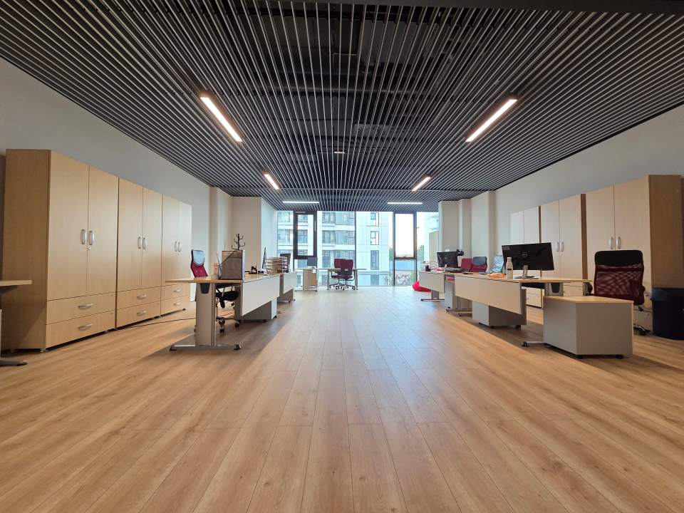 115 sqm Office Space For Sale In One Cotroceni Park, Cotroceni, Sector 5 photo no. 1