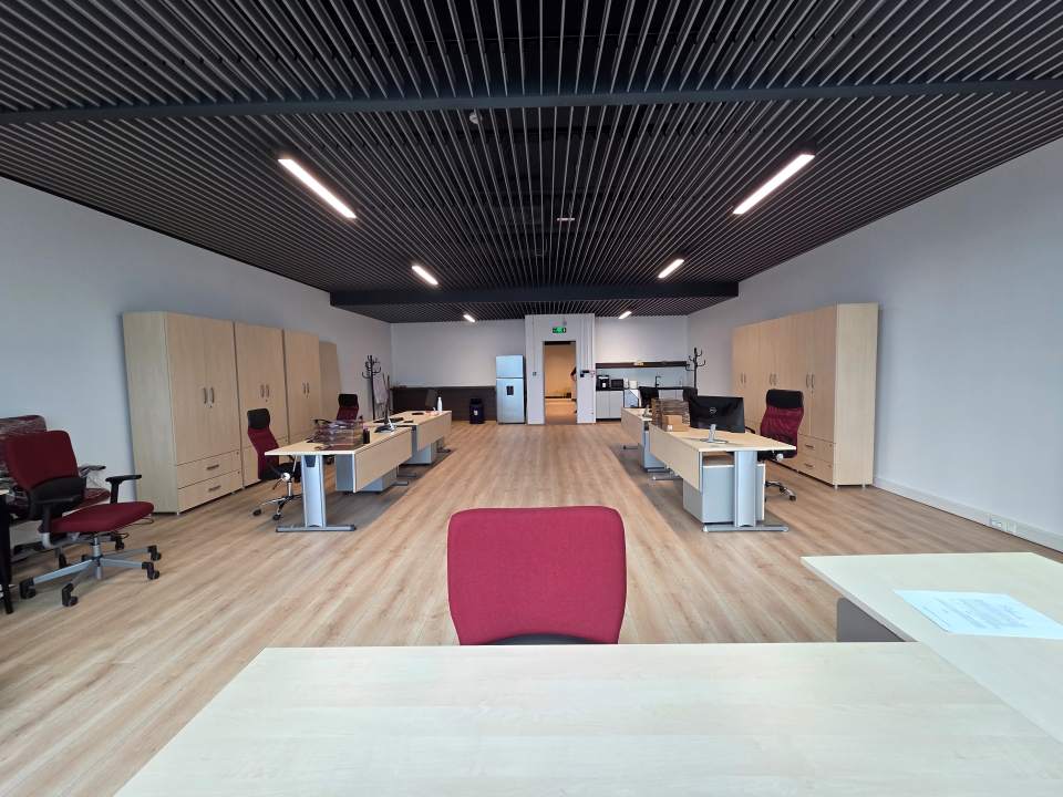 115 sqm Office Space For Sale In One Cotroceni Park, Cotroceni, Sector 5 photo no. 2