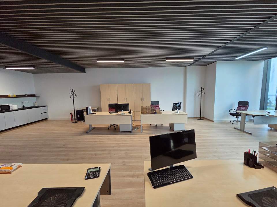 115 sqm Office Space For Sale In One Cotroceni Park, Cotroceni, Sector 5 photo no. 3