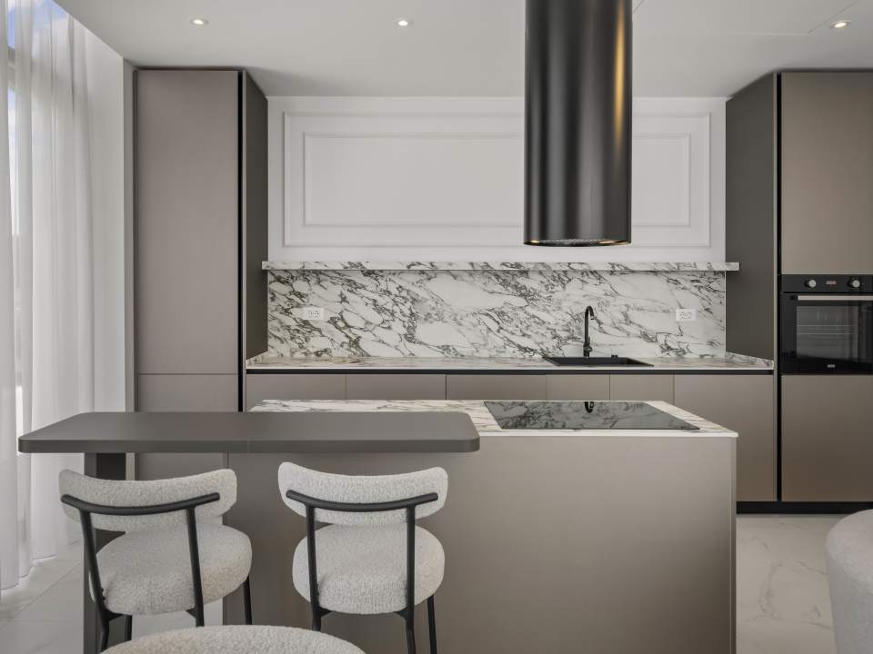 Penthouse cu 4 camere de vânzare în One Cotroceni Park, Cotroceni, Sector 5 poza nr. 2