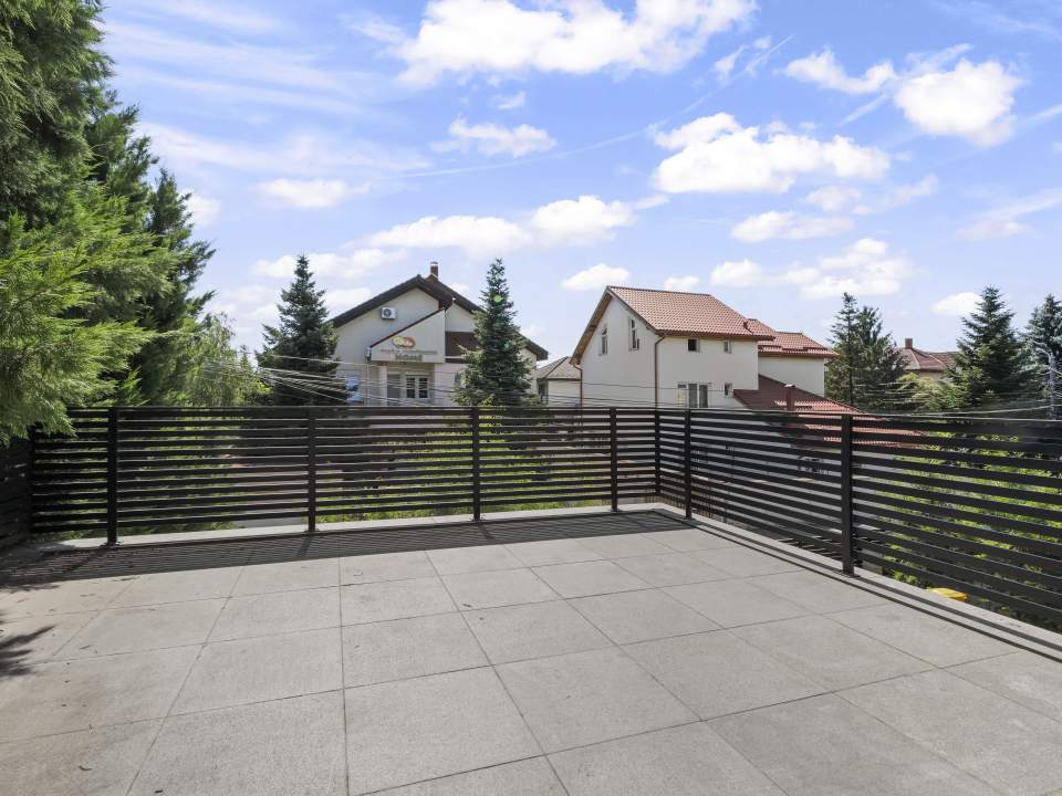6 Bedroom Villa For Sale photo no. 22