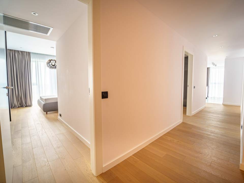 Apartament cu 3 camere de vânzare în One Herăstrău Towers, Herăstrău, Sector 1 poza nr. 9