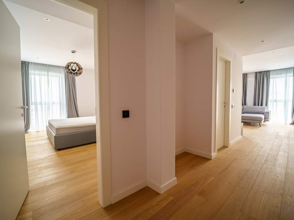 Apartament cu 4 camere de vânzare în One Herăstrău Towers, Herăstrău, Sector 1 poza nr. 2