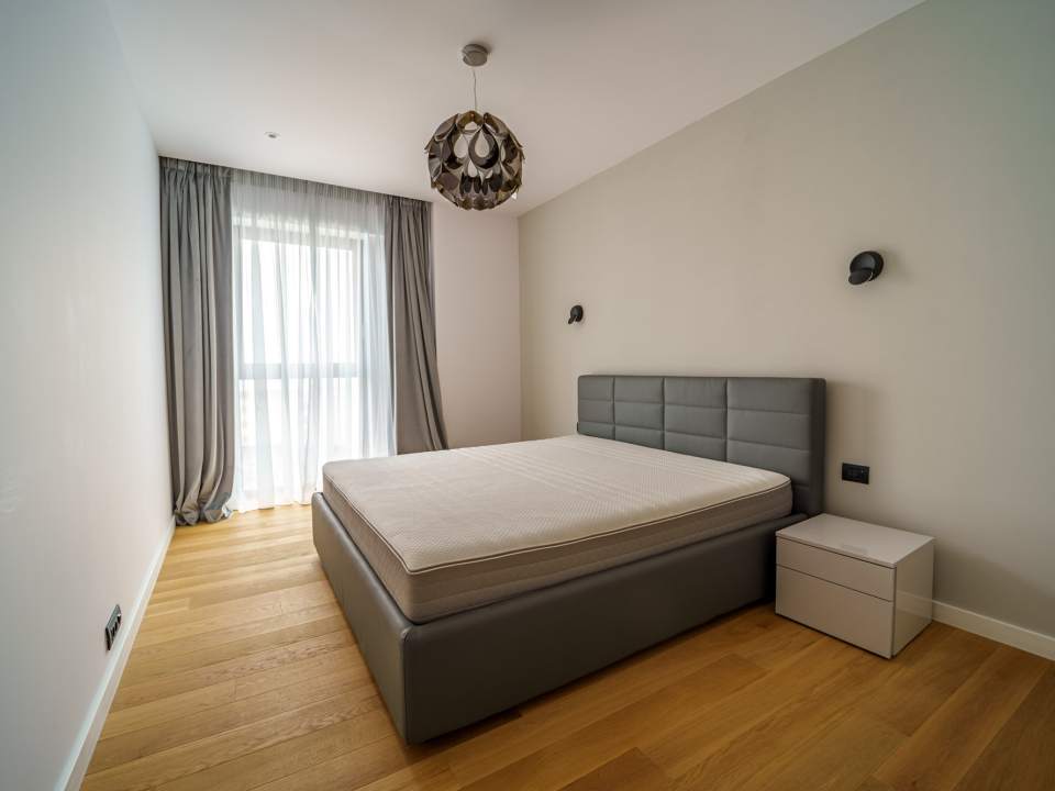 Apartament cu 4 camere de vânzare în One Herăstrău Towers, Herăstrău, Sector 1 poza nr. 3
