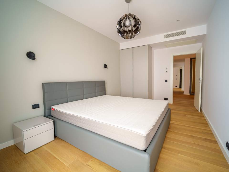 Apartament cu 4 camere de vânzare în One Herăstrău Towers, Herăstrău, Sector 1 poza nr. 4