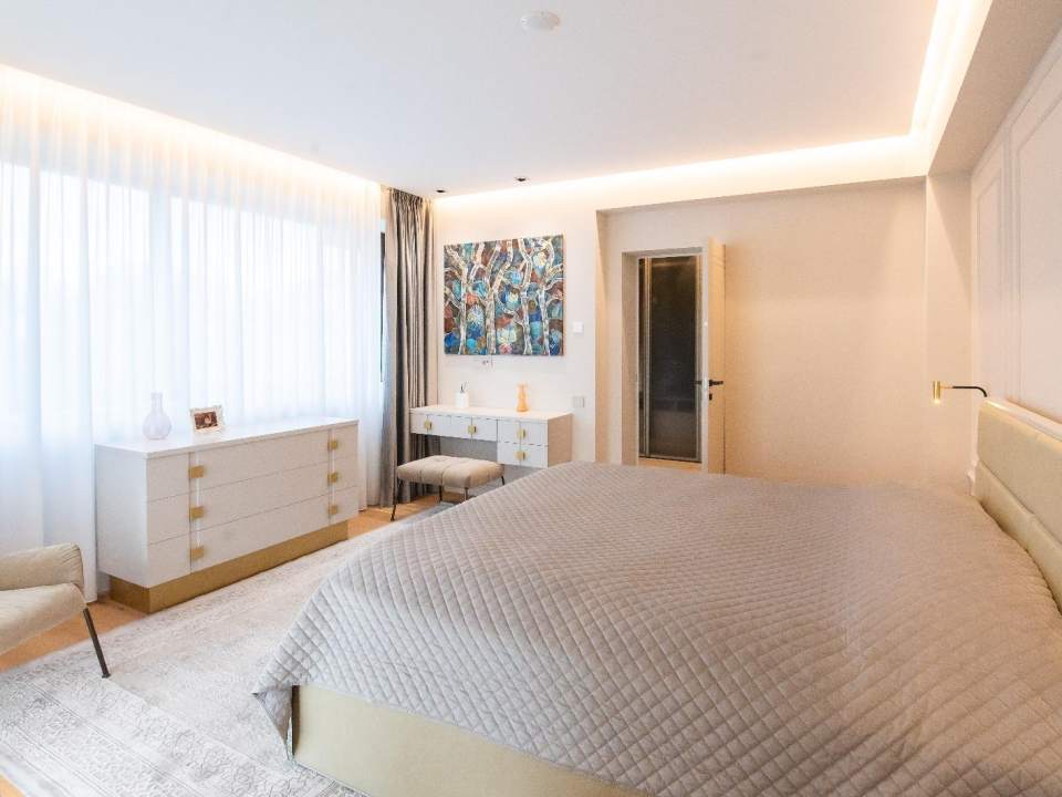 5 Bedroom Villa For Sale photo no. 12