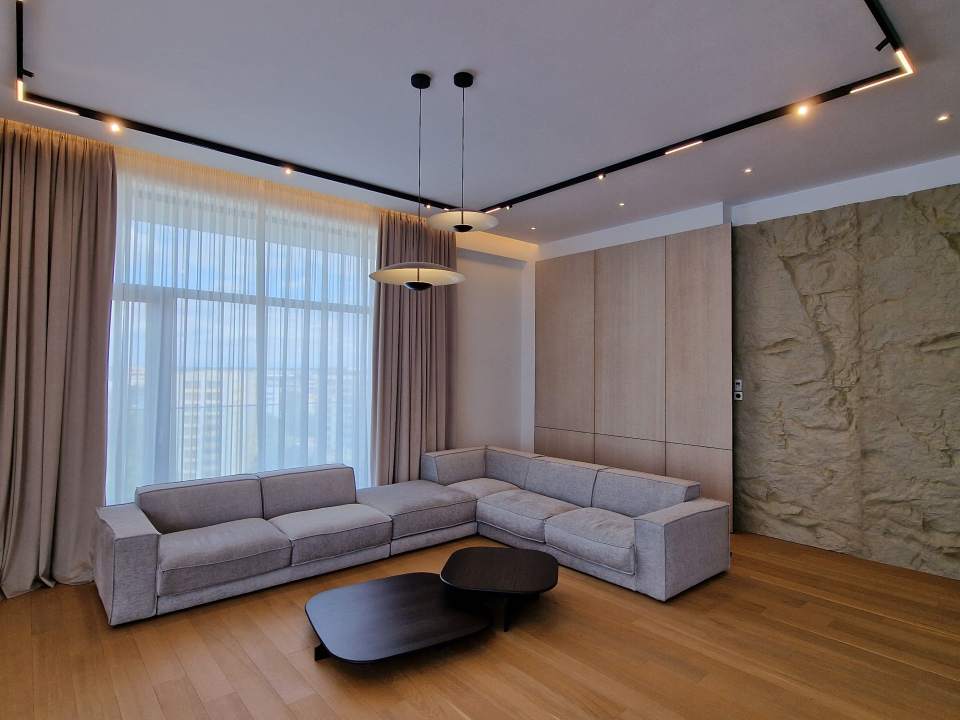 Duplex cu 4 camere de vânzare în One Herăstrău Towers, Herăstrău, Sector 1 poza nr. 13