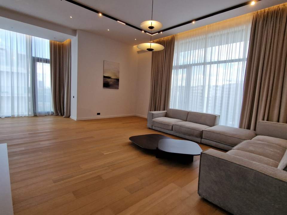 Duplex cu 4 camere de vânzare în One Herăstrău Towers, Herăstrău, Sector 1 poza nr. 20
