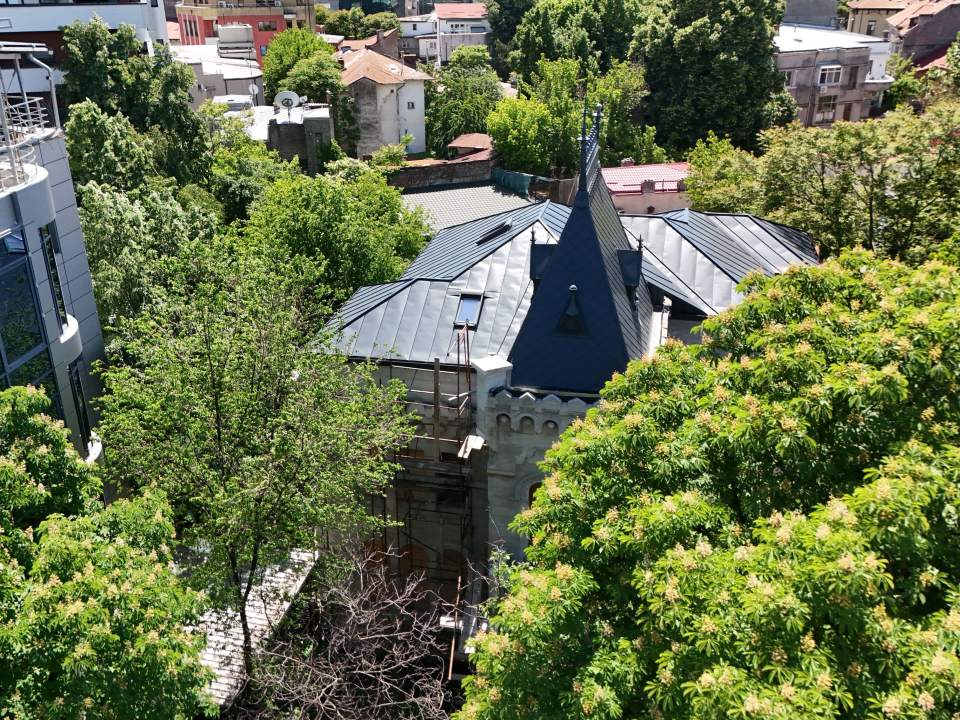 Vilă istorică în zona Armenească poza nr. 4