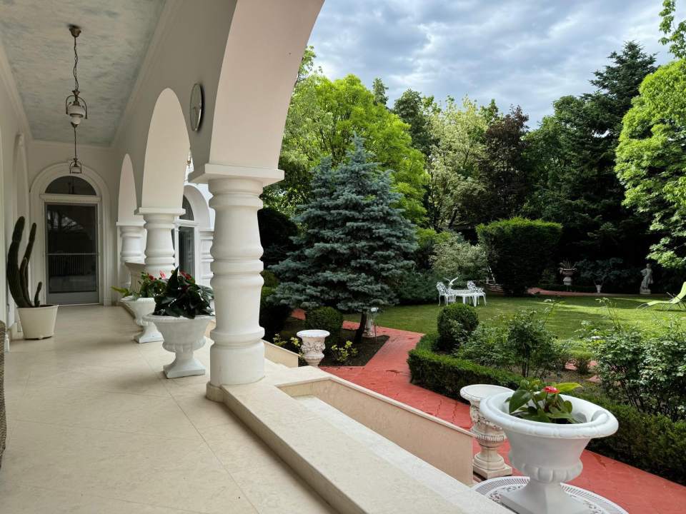 Vila eleganta cu gradina luxurianta in Otopeni poza nr. 8