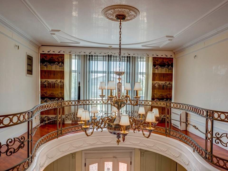 Vila eleganta cu gradina luxurianta in Otopeni poza nr. 19