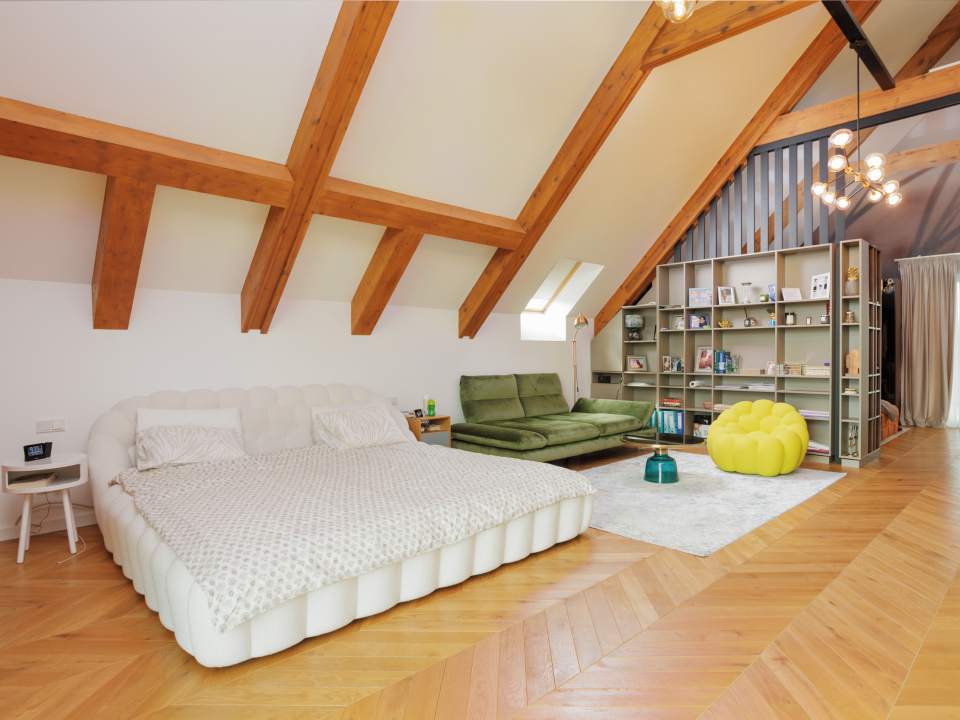 6 Bedroom Villa For Sale photo no. 8