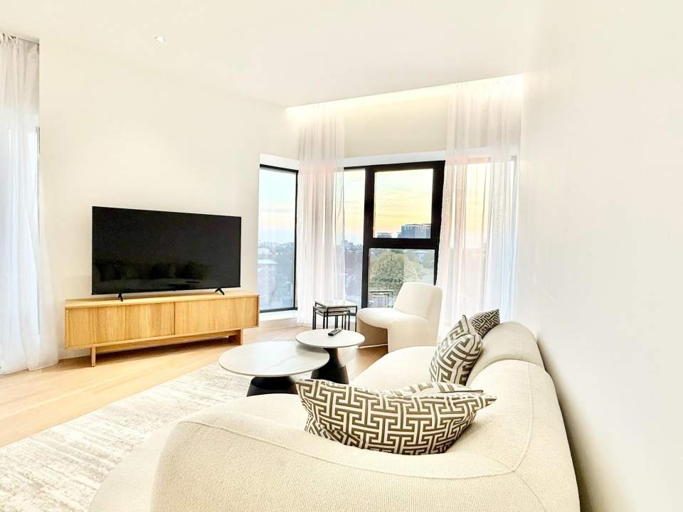 2 Bedroom Apartment For Rent In One Verdi Park, Floreasca, Sector 2 photo no. 6