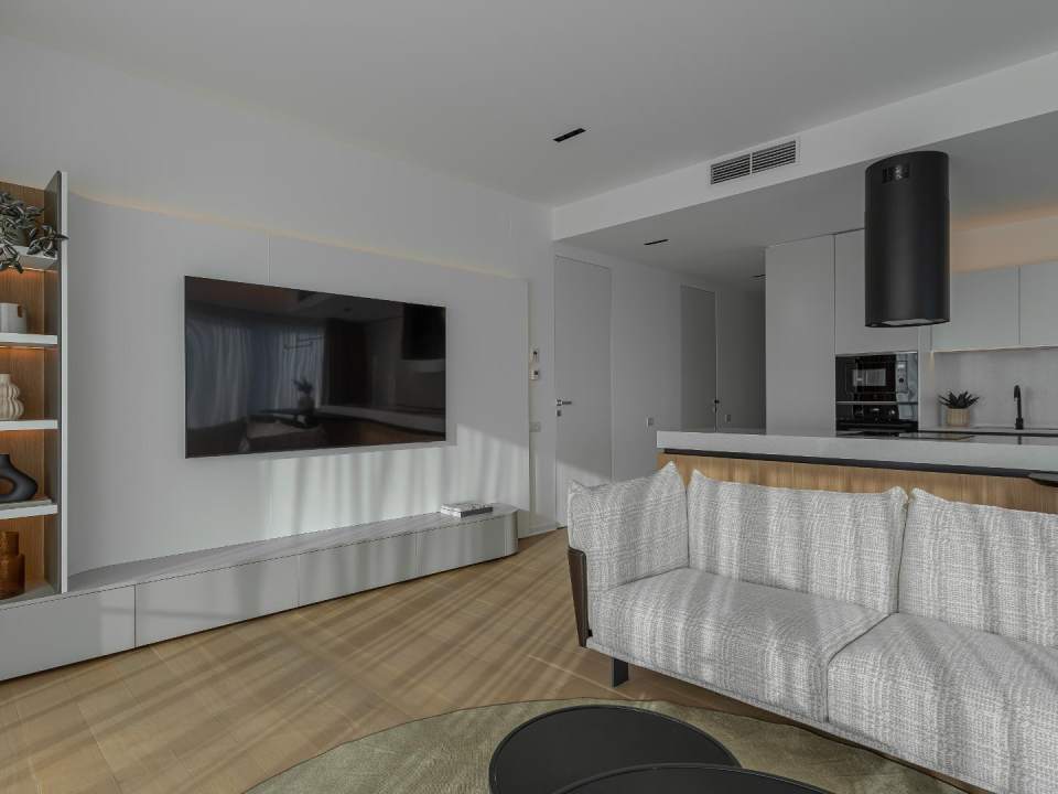 Apartament cu 4 camere de închiriat în One Mircea Eliade, Floreasca, Sector 1 poza nr. 2