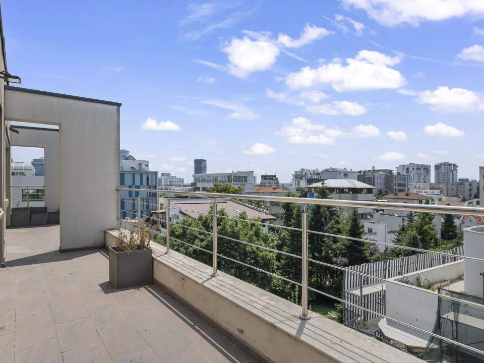 Penthouse de vanzare cu 3 camere, langa Parcul Herastrau poza nr. 16