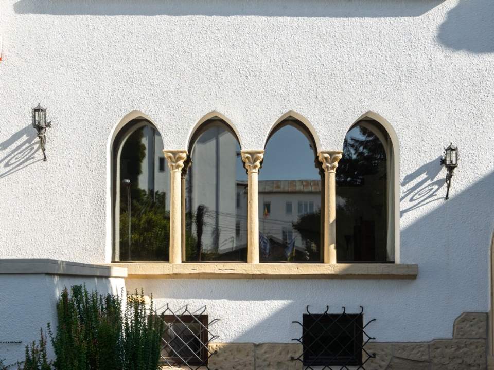 Mauro-Florentine style home for sale near Gradina Icoanei photo no. 5