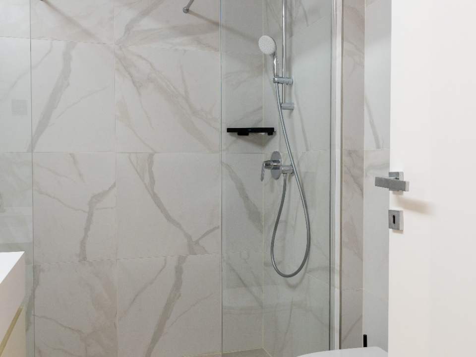 1 Bedroom Apartment For Rent In One Floreasca Towers, Floreasca, Sector 2 photo no. 8