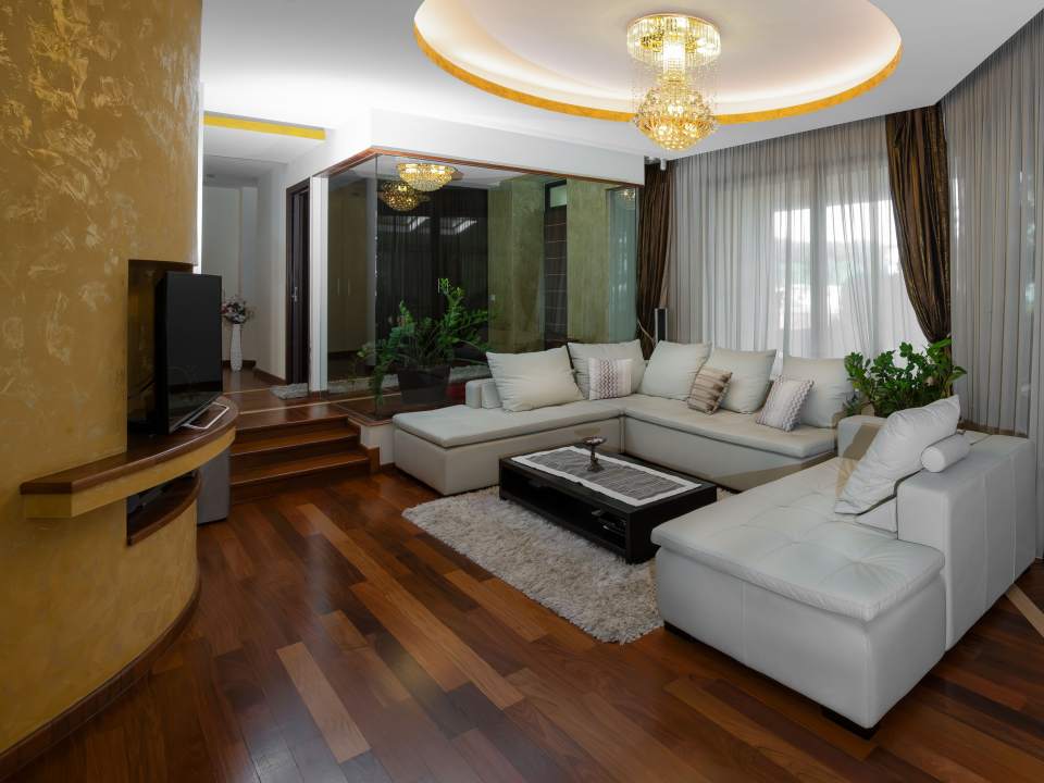 Vila cu 4 dormitoare si piscina privata de vanzare - Jandarmeriei poza nr. 9