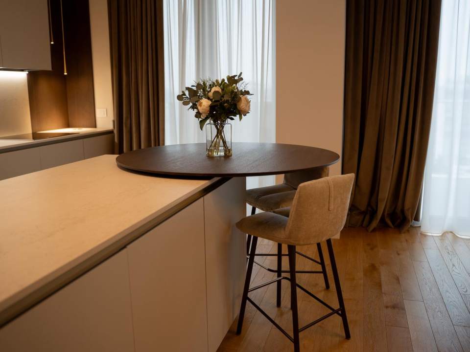 Apartament cu 4 camere de închiriat în One Rahmaninov, Floreasca, Sector 2 poza nr. 1