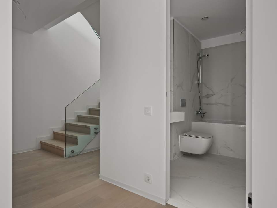 Duplex cu 3 camere de vânzare în One Lake Club, Floreasca, Sector 2 poza nr. 8