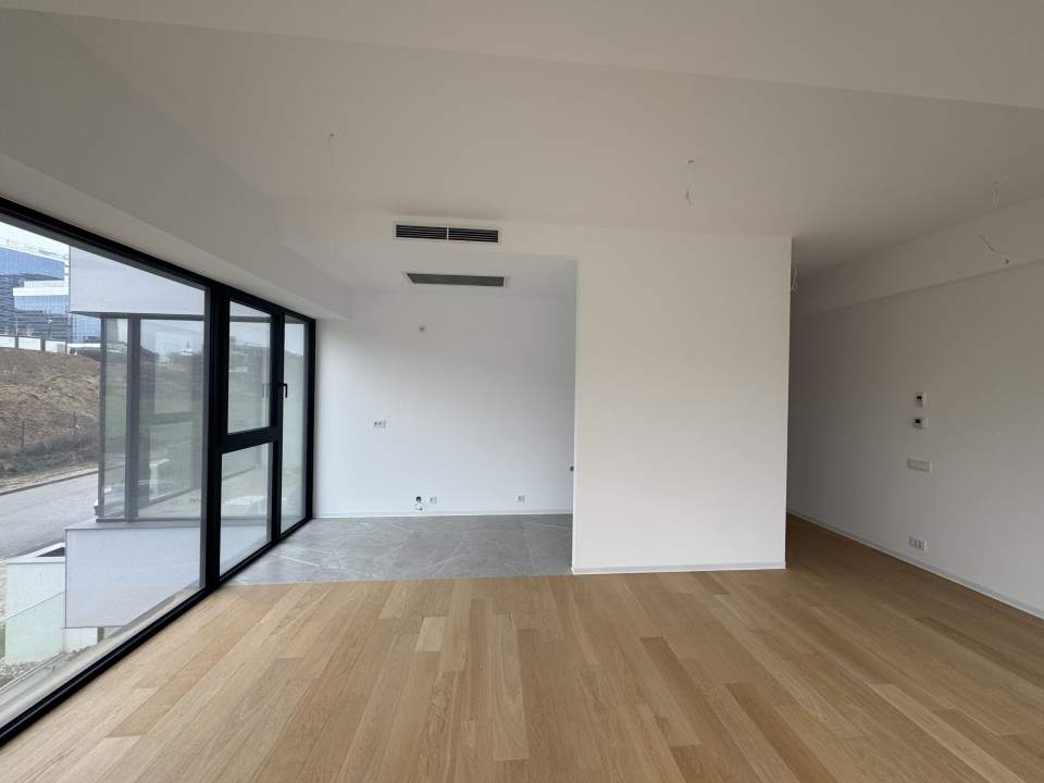 Apartament cu 3 camere de vânzare în One Lake Club, Floreasca, Sector 2 poza nr. 2