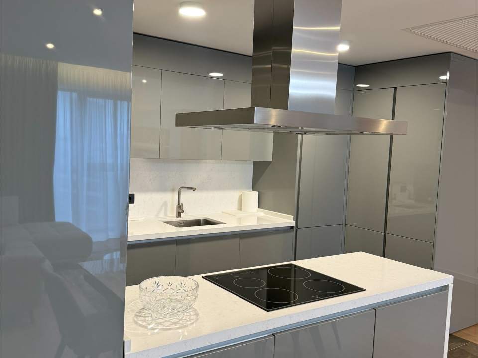 Apartament cu 4 camere de vânzare în One Herăstrău Towers, Herăstrău, Sector 1 poza nr. 6