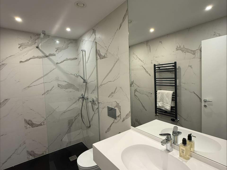 Apartament cu 4 camere de vânzare în One Herăstrău Towers, Herăstrău, Sector 1 poza nr. 14