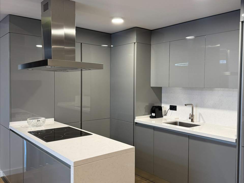 Apartament cu 4 camere de vânzare în One Herăstrău Towers, Herăstrău, Sector 1 poza nr. 3