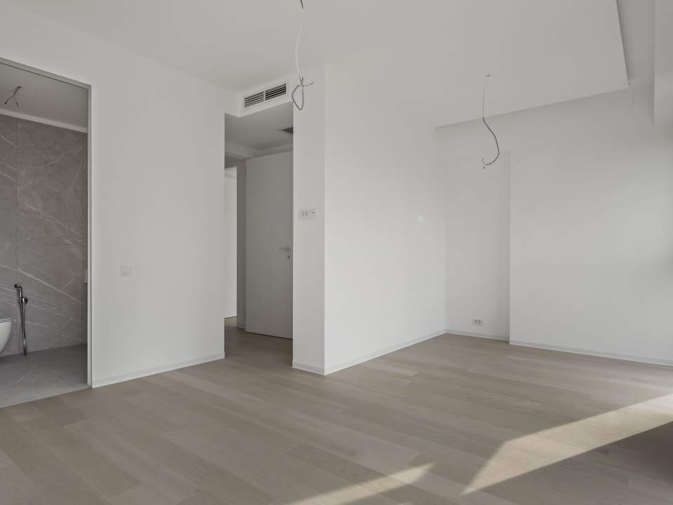 Penthouse cu 4 camere de vânzare în One Lake Club, Floreasca, Sector 2 poza nr. 3