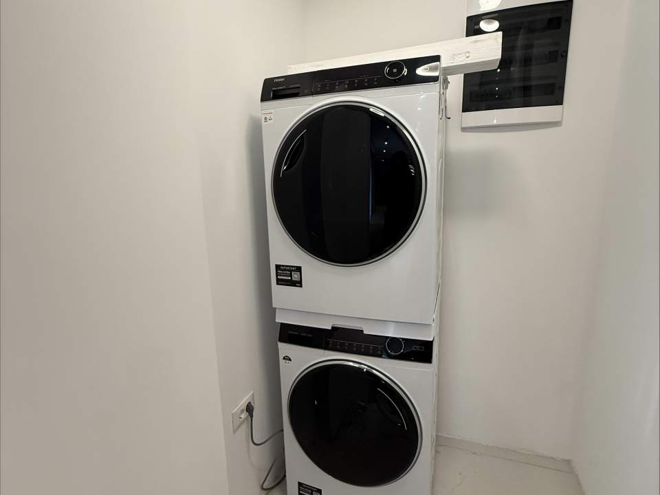 Apartament cu 4 camere de inchiriat in zona Arcul de Triumf poza nr. 13