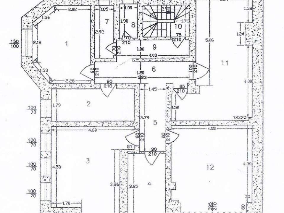 Exclusive 7-Room Villa in the Arch of Triumph Area photo no. 1