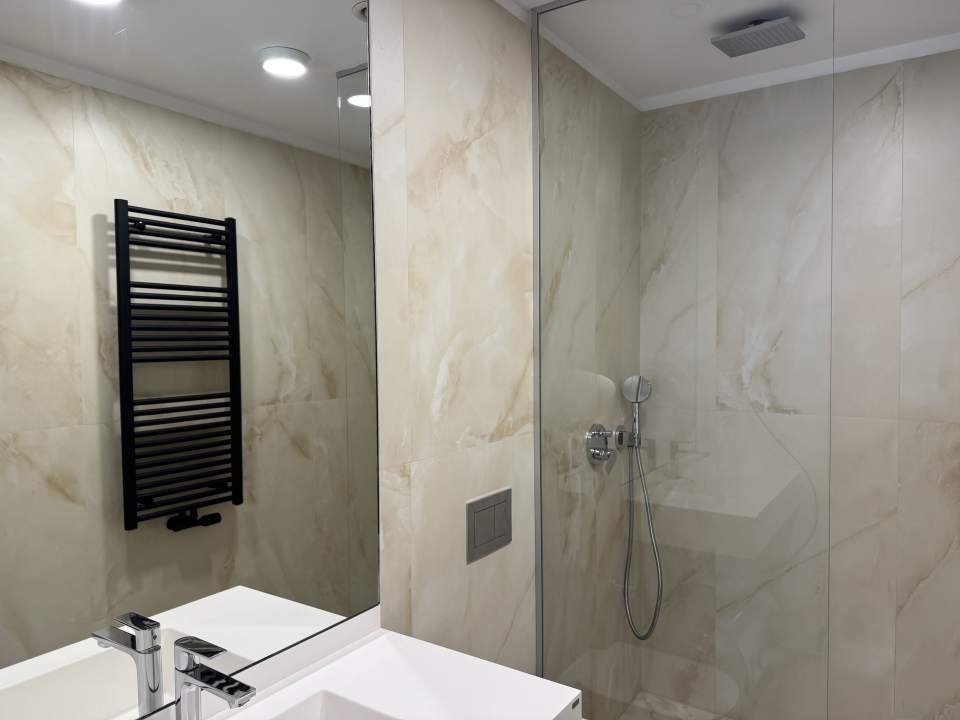 2 Bedroom Apartment For Rent In One Lake Club, Floreasca, Sector 2 photo no. 6