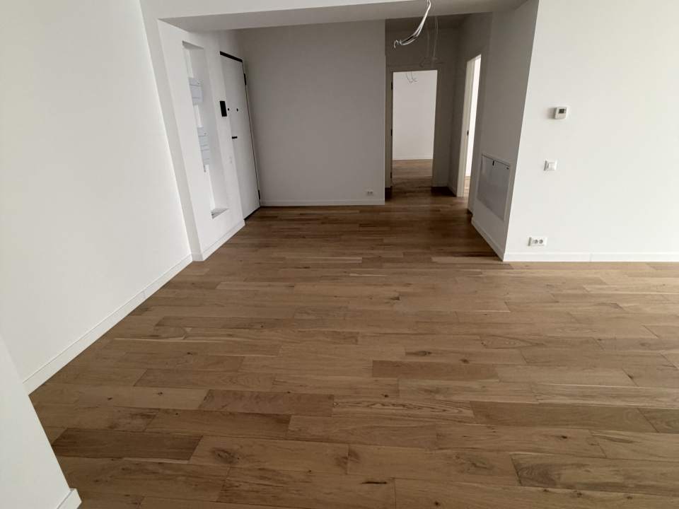 Apartament cu 3 camere de vânzare în One Cotroceni Park, Cotroceni, Sector 5 poza nr. 2