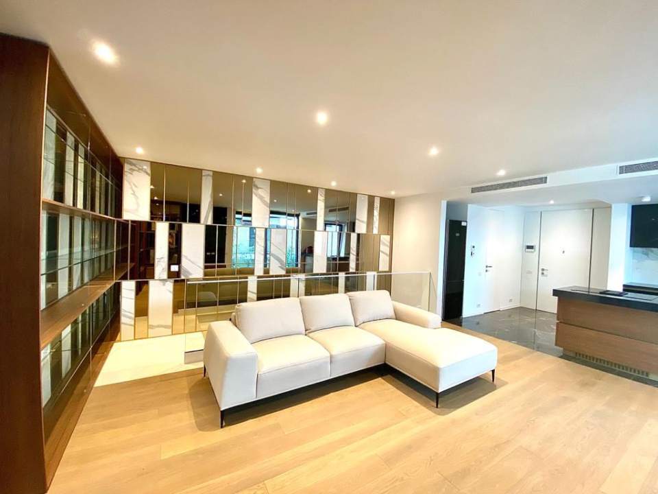 Duplex cu 4 camere de vânzare în One Charles De Gaulle, Primăverii, Sector 1 poza nr. 2