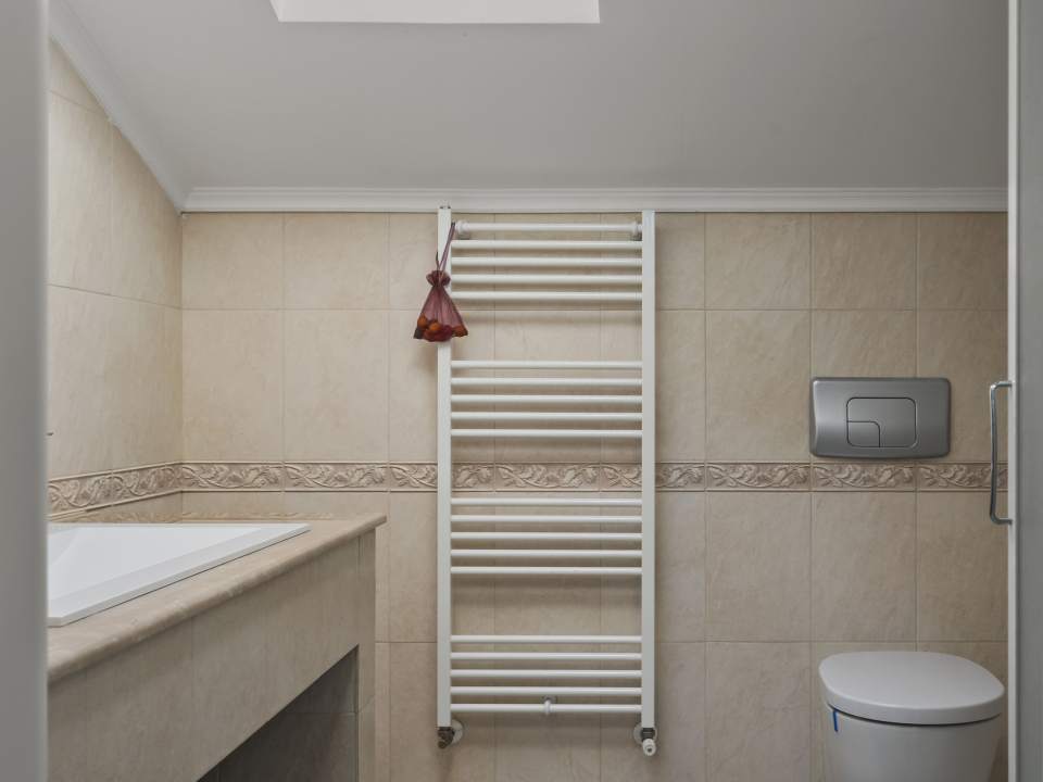 Vila cu 6 camere de vanzare / Zona Pipera poza nr. 11