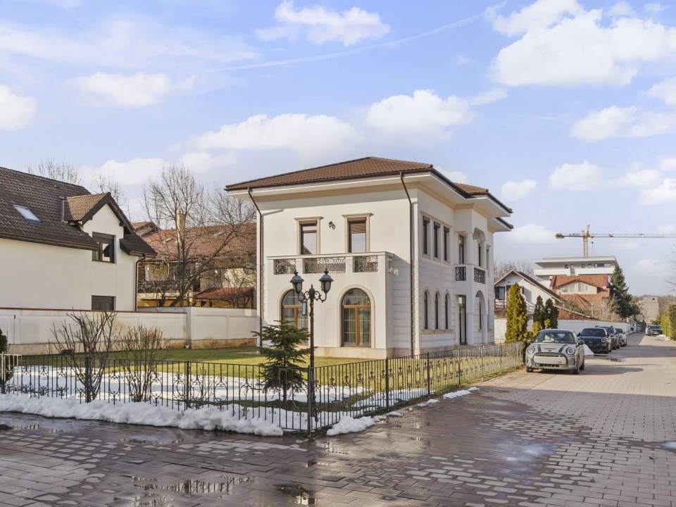 5 Bedroom Villa For Sale photo no. 12