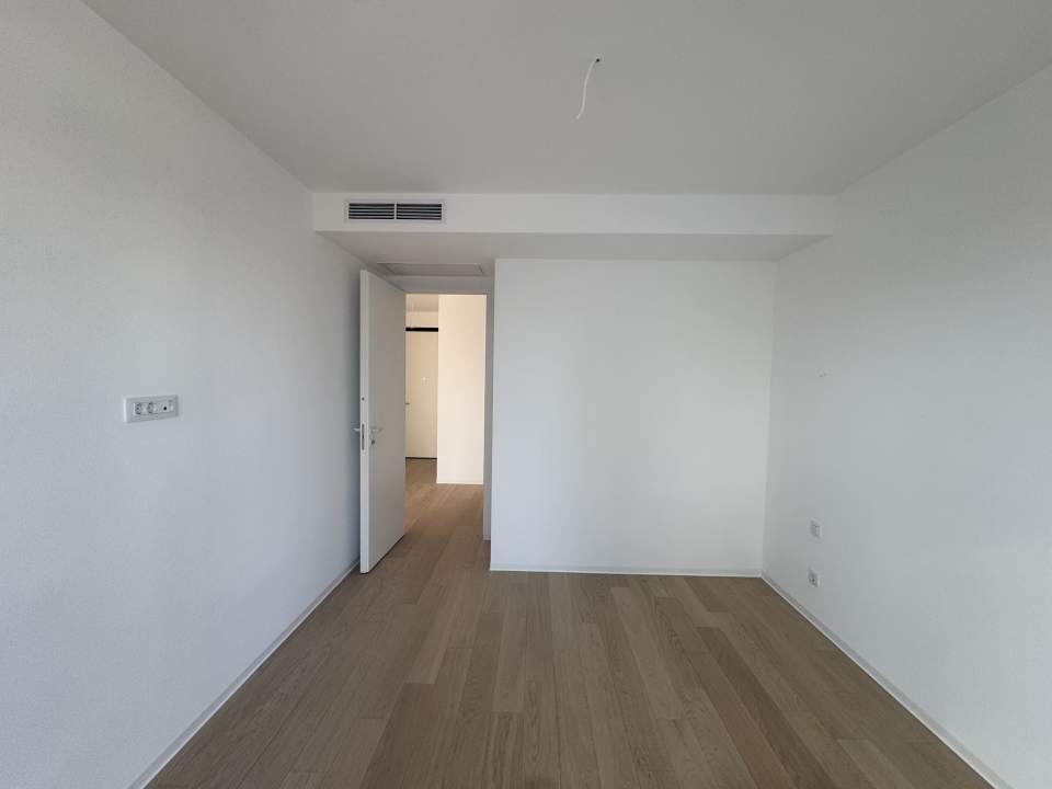 Apartament cu 3 camere de vânzare în One Lake Club, Floreasca, Sector 2 poza nr. 4