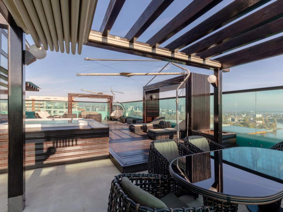 Penthouse cu 5 camere de vânzare poza nr. 1