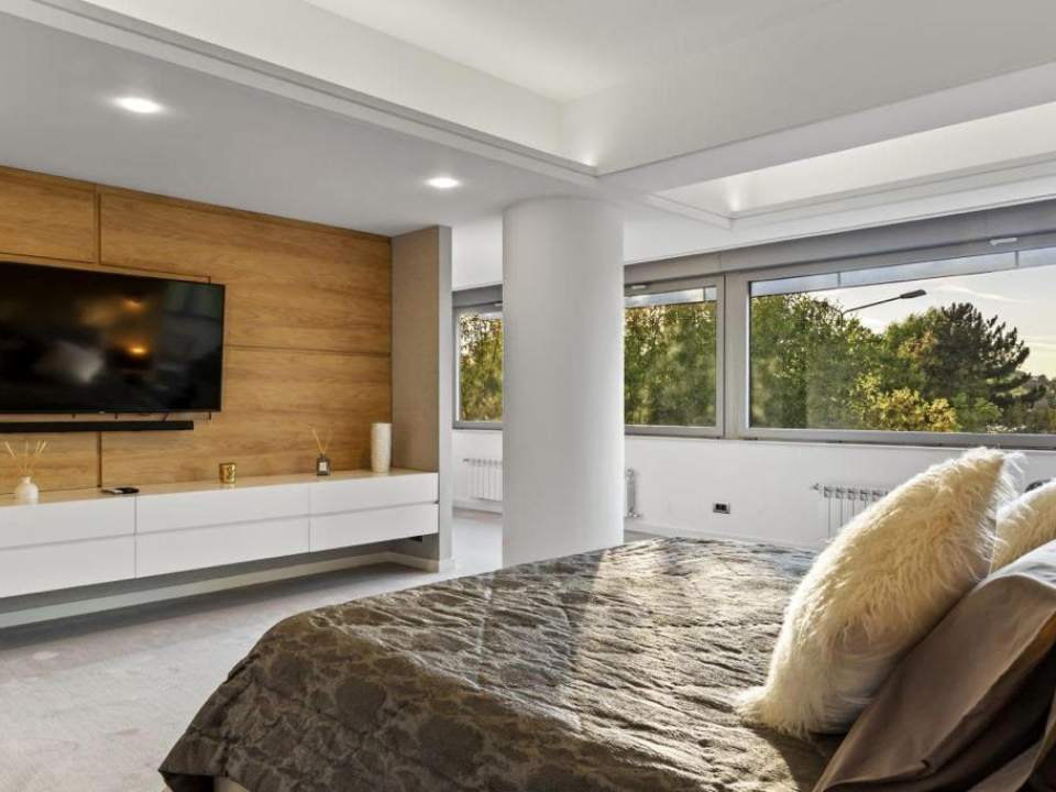 Vilă contemporană cu piscină și rooftop // Floreasca poza nr. 3