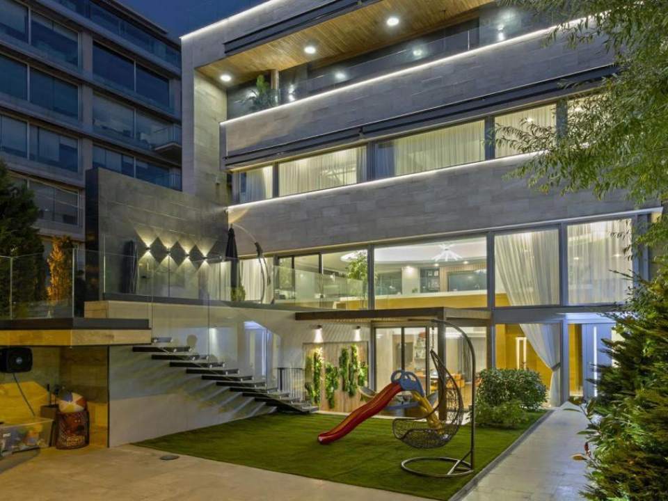 Vilă contemporană cu piscină și rooftop // Floreasca poza nr. 13