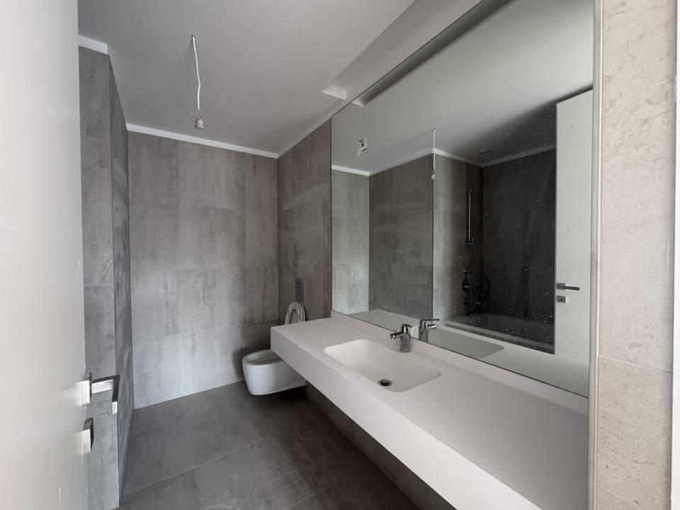 3 Bedroom Apartment For Sale In One Floreasca Towers, Floreasca, Sector 2 photo no. 3