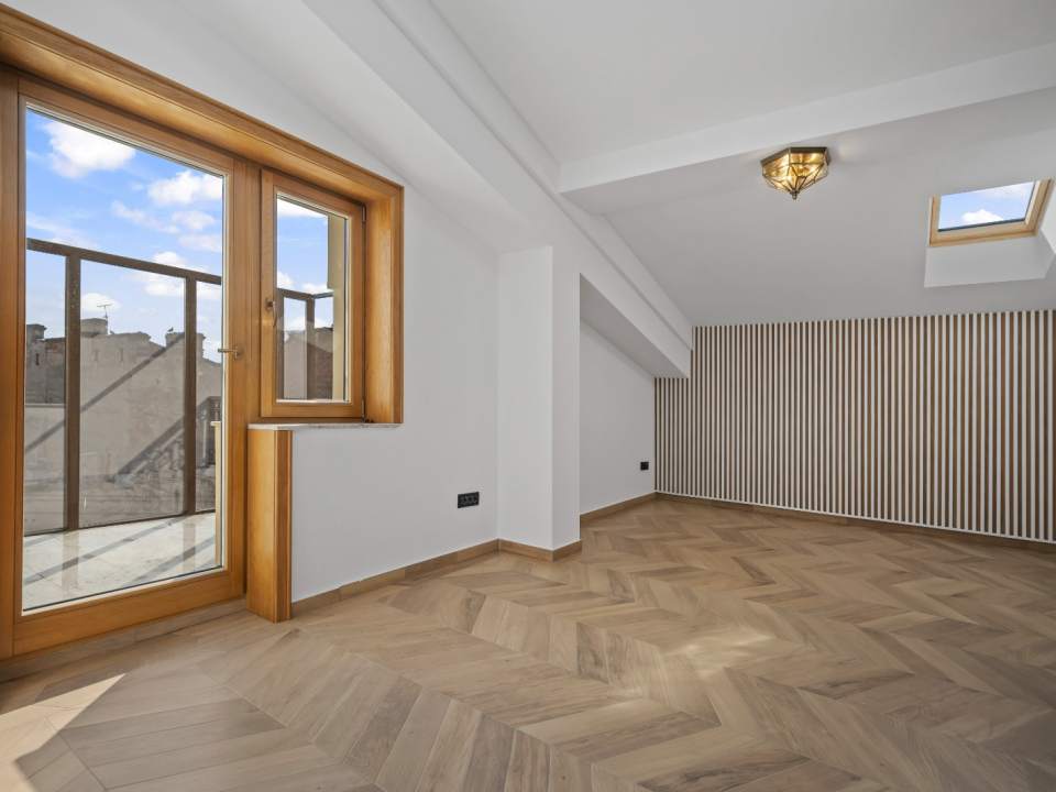 Villa For Sale photo no. 8