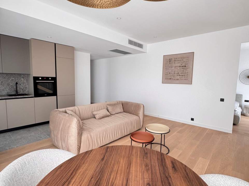 Apartament cu 4 camere de închiriat în One Herăstrău Vista, Herăstrău, Sector 1 poza nr. 3