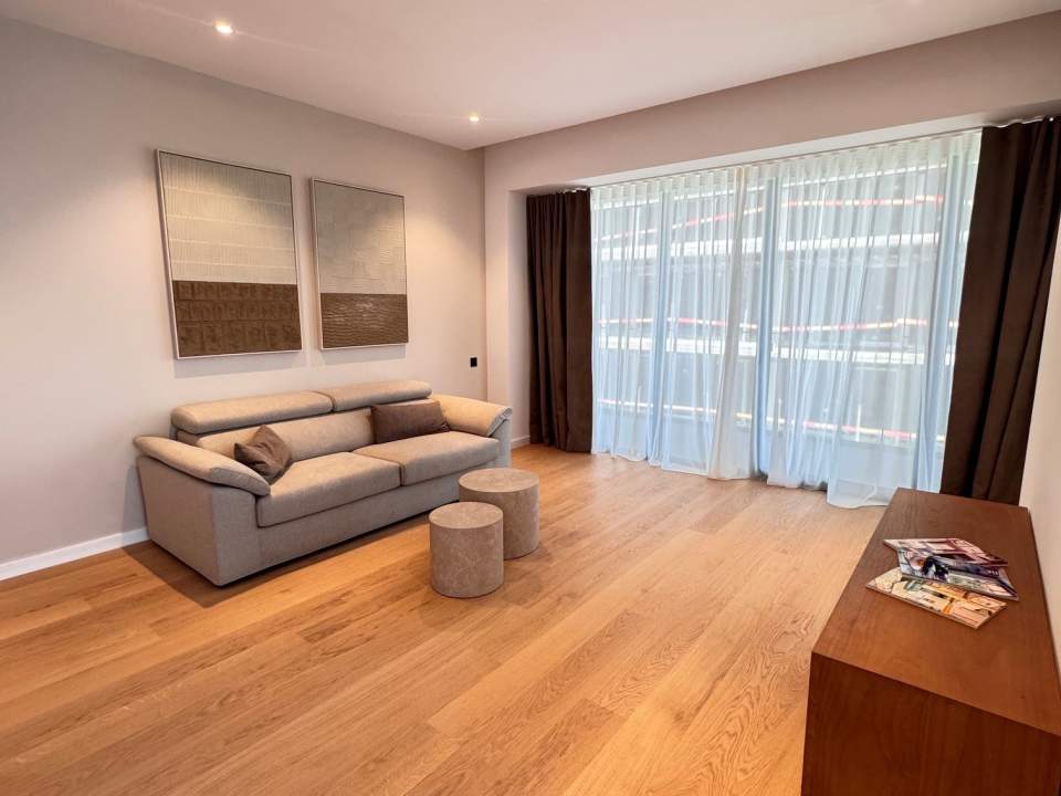 Apartament cu 3 camere de închiriat în One Herăstrău Vista, Herăstrău, Sector 1 poza nr. 1