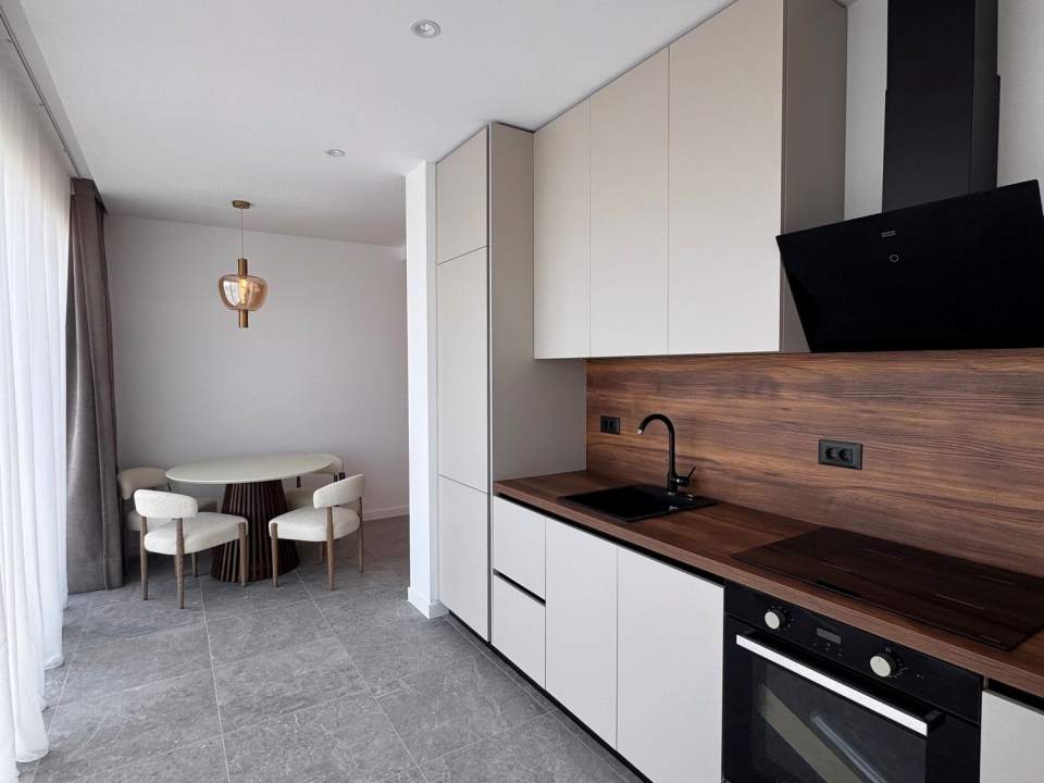 Apartament cu 3 camere de închiriat în One Herăstrău Vista, Herăstrău, Sector 1 poza nr. 2