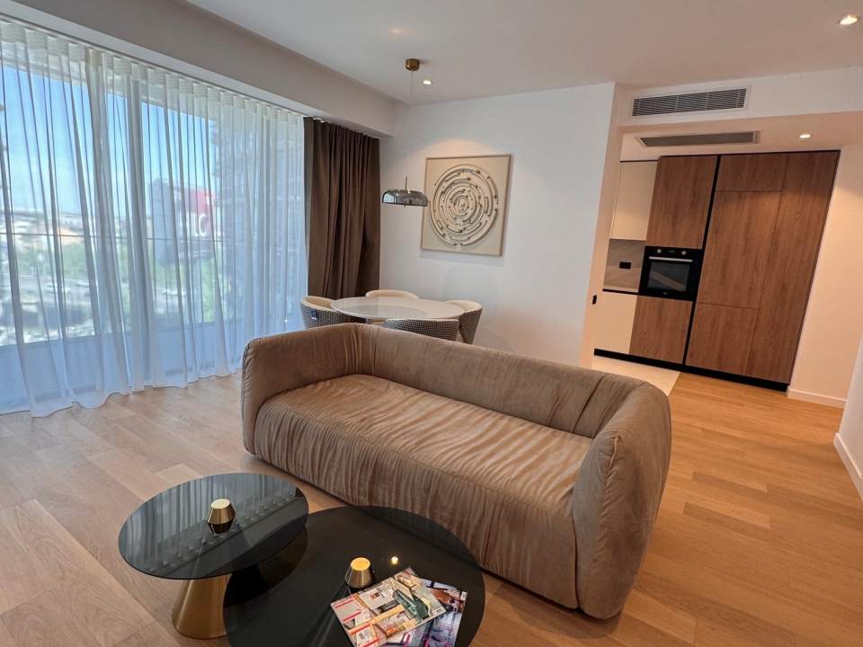 Apartament cu 3 camere de închiriat în One Herăstrău Vista, Herăstrău, Sector 1 poza nr. 2