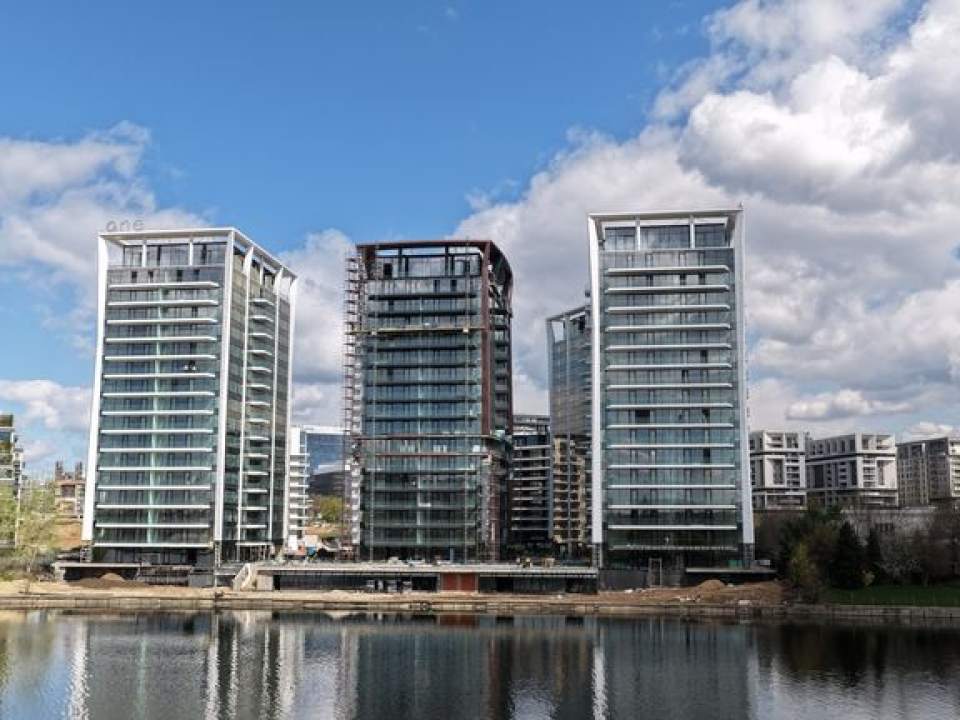 3 Bedroom Apartment For Sale In One Lake Club, Floreasca, Sector 2 photo no. 2