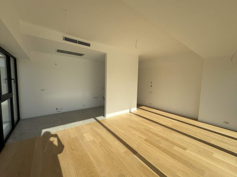 2 Bedroom Apartment For Sale In One Lake Club, Floreasca, Sector 2 photo no. 2